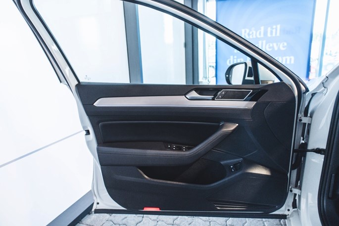 VW Passat GTE Variant DSG