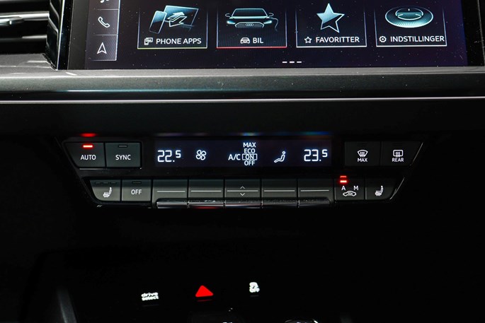 Audi Q4 e-tron S-line quattro