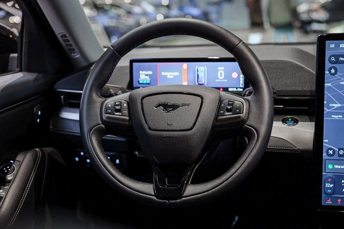 Ford Mustang Mach-E Standard Range