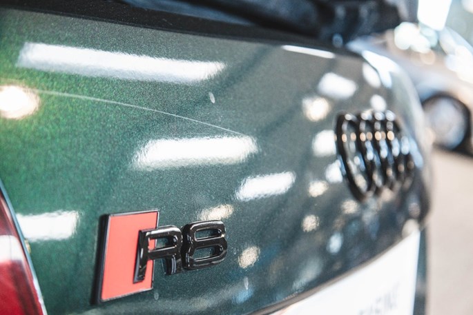 Audi R8 FSi Coupé quattro R-tr.