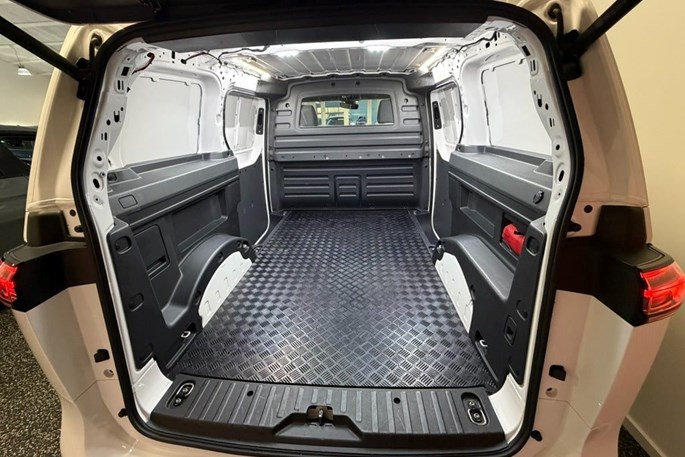 VW ID.Buzz Cargo Pro