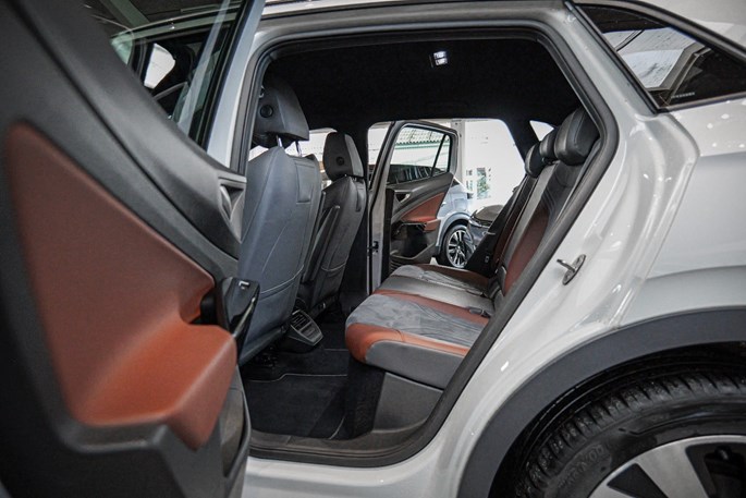 VW ID.4 1ST Pro Performance