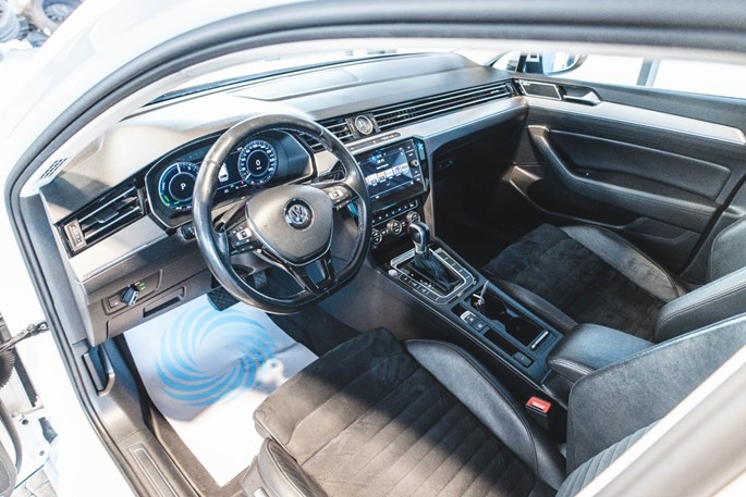 VW Passat GTE Variant DSG