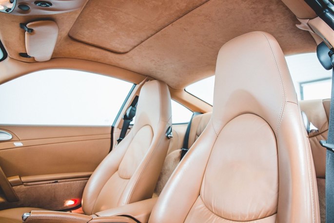 Porsche 911 Carrera 4S Coupé