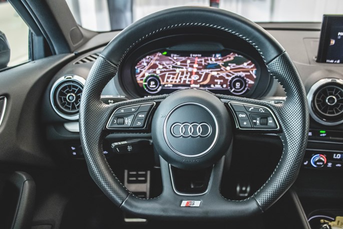 Audi A3 1,4 e-tron S-line Sportback S-tr.