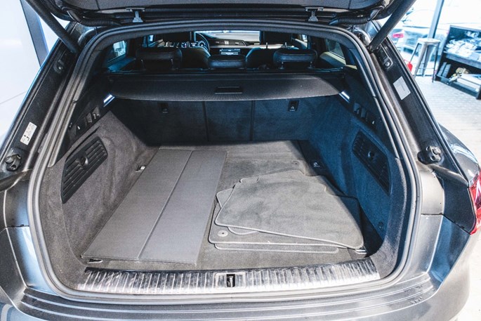 Audi E-tron S-line quattro