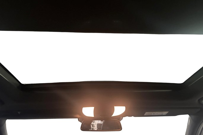 Mercedes E350 BlueTEC AMG Line stc. aut. 4Matic