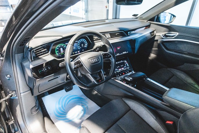 Audi E-tron S-line quattro