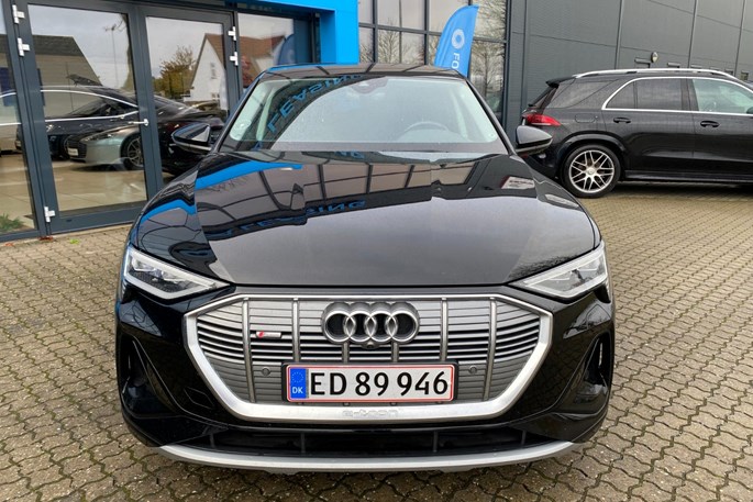 Audi E-tron S-line Sportback quattro
