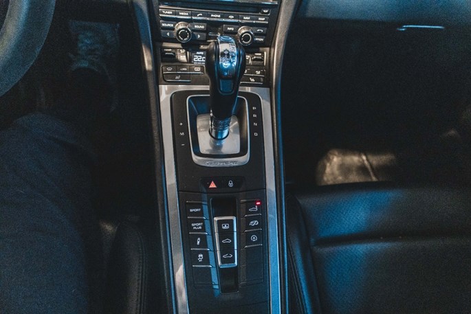 Porsche 911 Carrera 4 Coupé PDK