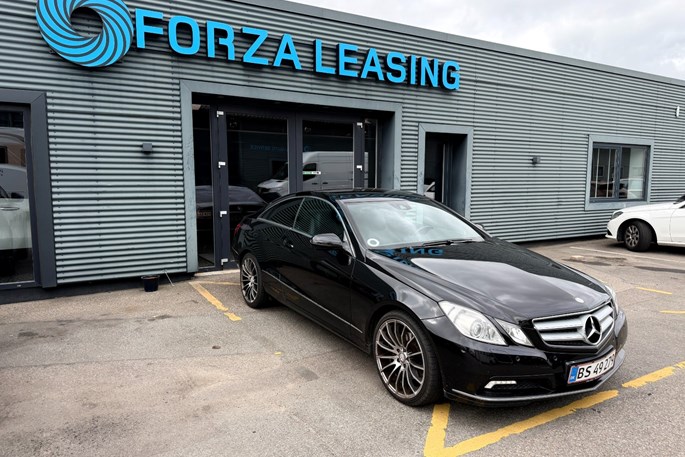 Mercedes E350 CGi Coupé aut. BE