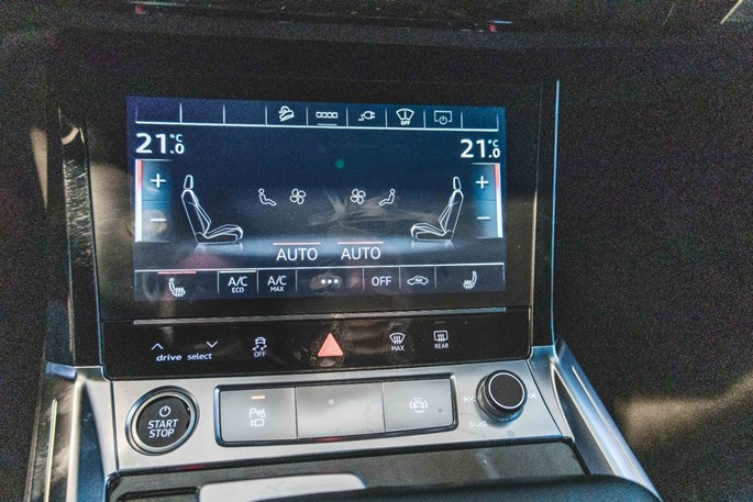 Audi E-tron Black Edition S-line quattro