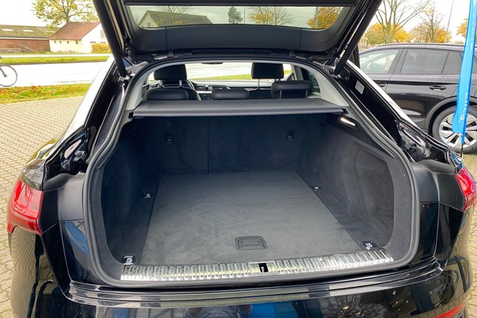 Audi E-tron S-line Sportback quattro