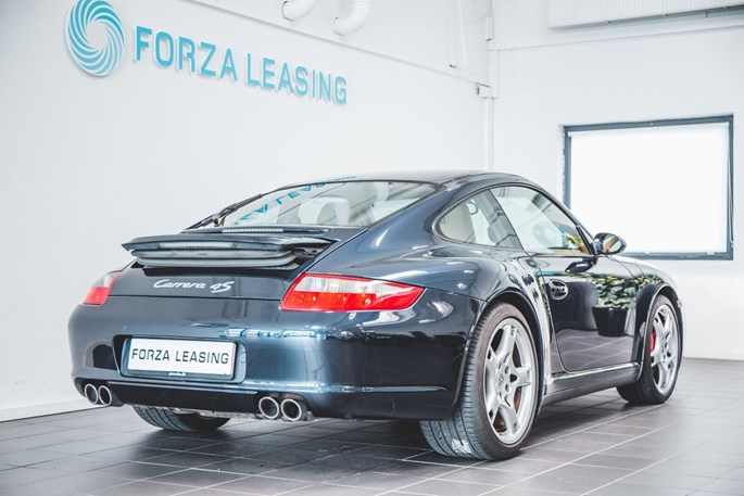 Porsche 911 Carrera 4S Coupé