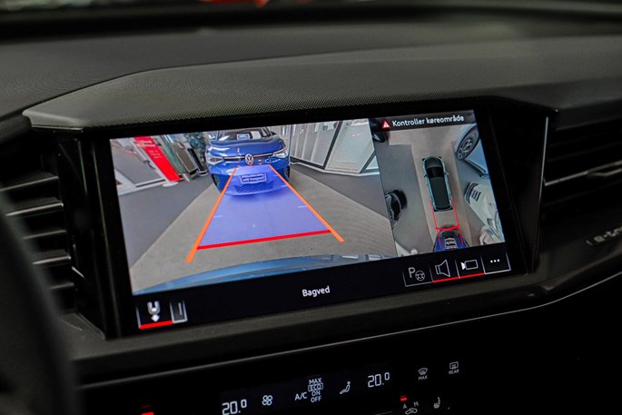 Audi Q4 e-tron S-line quattro