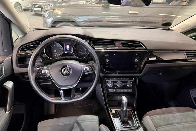 VW Touran TSi 180 Highline DSG 7prs