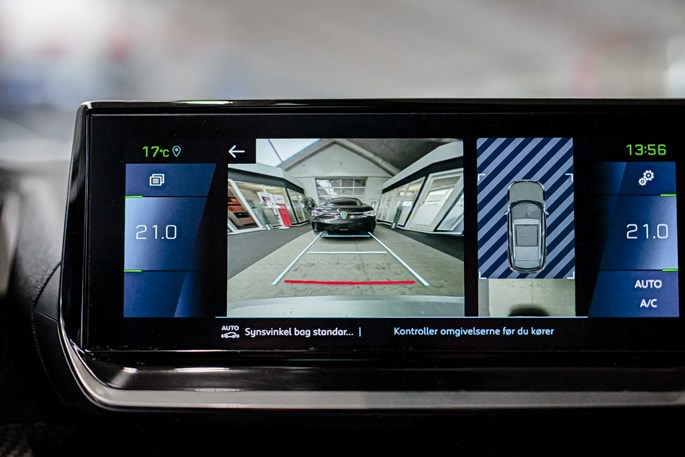 Peugeot e-2008 GT Sky