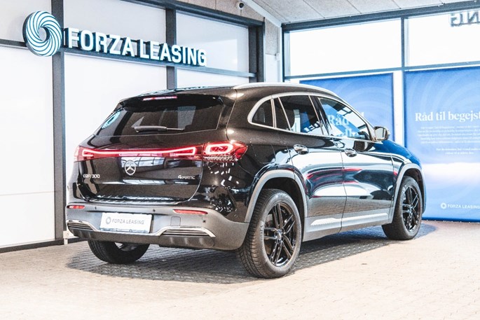 Mercedes EQA300 AMG Line 4Matic