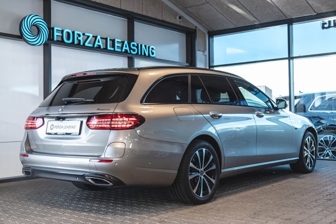Mercedes E300 de stc. aut. 4Matic