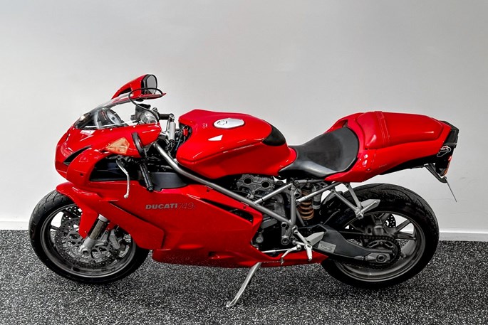 Ducati Hyper Sport 749 S