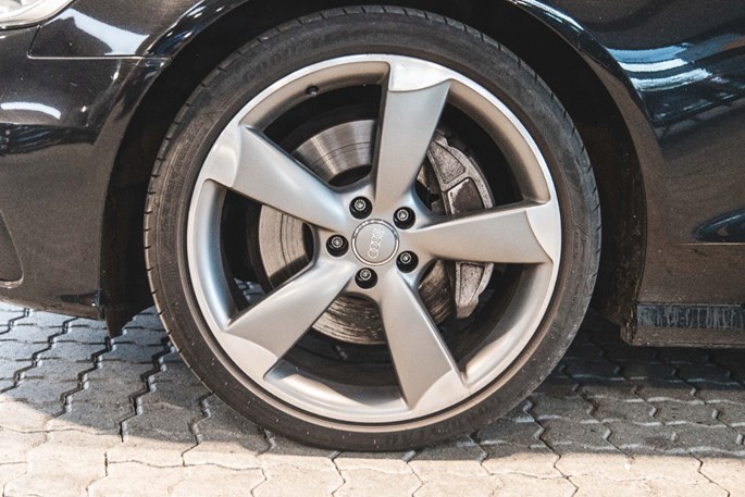 Audi A6 TDi 313 S-line Avant quattro Tiptr.