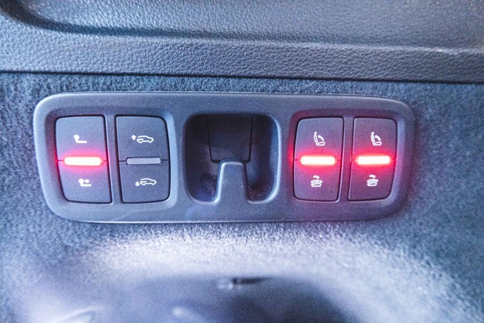 Audi Q7 TDi 272 S-line quattro Tiptr. 7prs