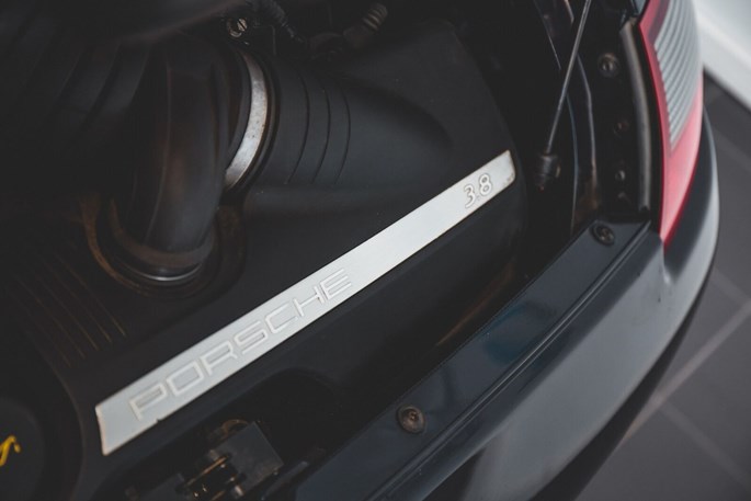 Porsche 911 Carrera 4S Coupé