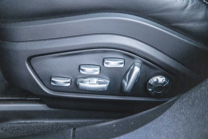 Porsche Panamera 4 E-Hybrid PDK