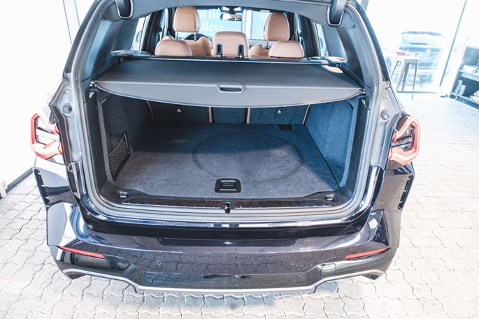 BMW iX3 Charged M-Sport