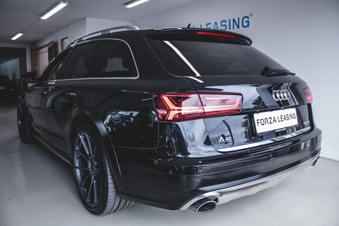 Audi A6 allroad TDi 320 quattro Tiptr. Van