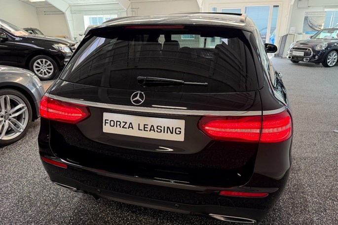 Mercedes E400 d AMG Line stc. aut. 4Matic