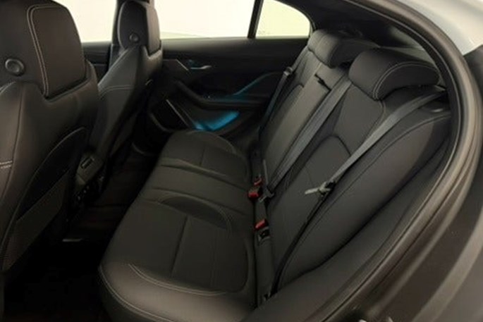 Jaguar I-Pace EV400 S AWD