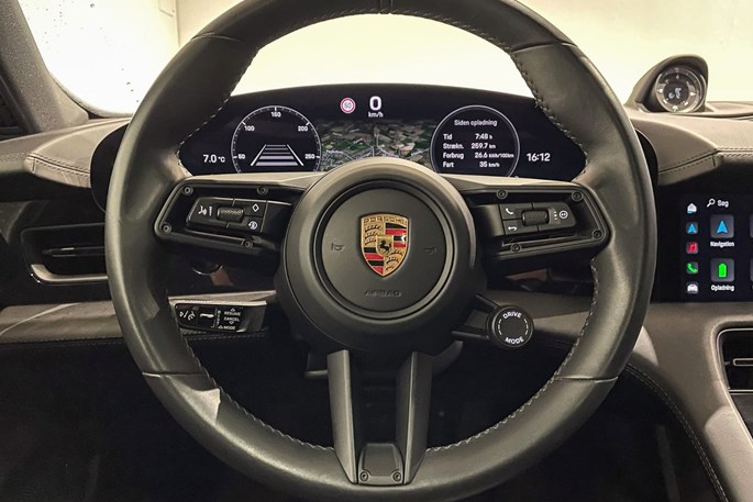 Porsche Taycan 4S Performance+ Cross Turismo