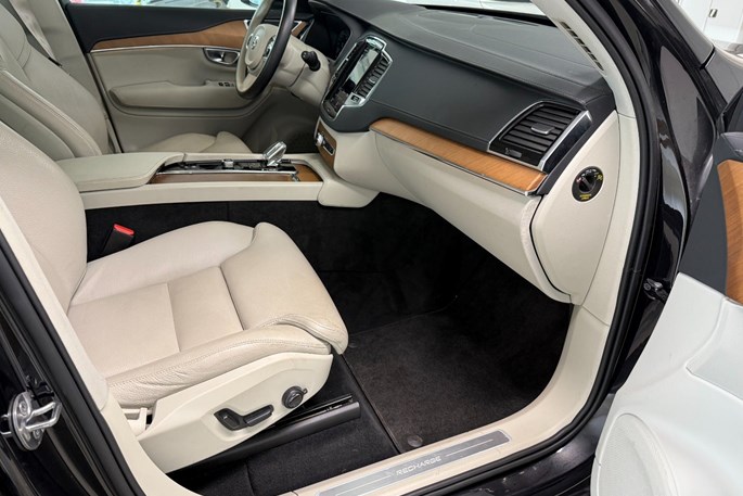Volvo XC90 T8 ReCharge aut. AWD