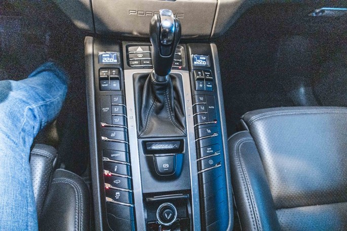 Porsche Macan Turbo PDK