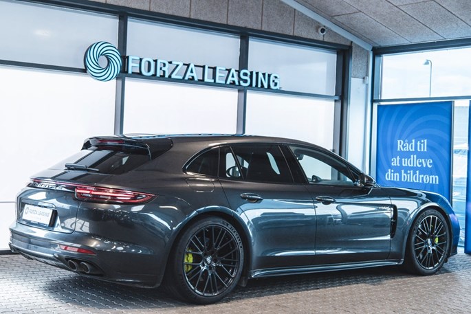 Porsche Panamera 4 E-Hybrid PDK