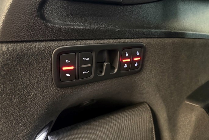 Audi SQ7 TDi quattro Tiptr. 7prs