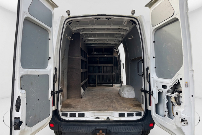 Renault Master III T35 2.3 dCi RWD T35 L3H2 165 Hk