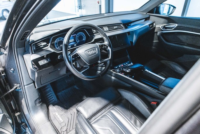 Audi E-tron S-line quattro