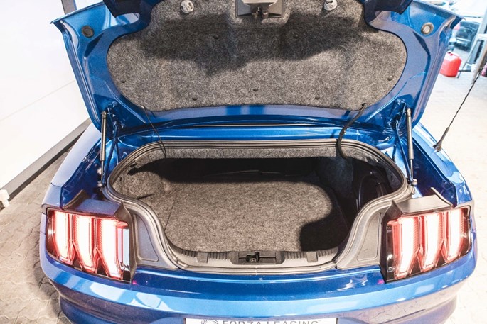 Ford Mustang V8 GT Convertible aut.