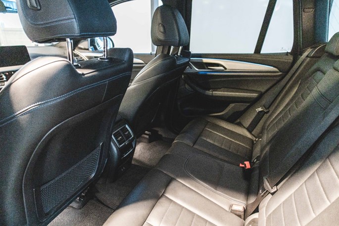 BMW iX3 Charged Plus M-Sport