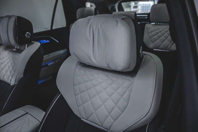 Hongqi E-HS9 Exclusive