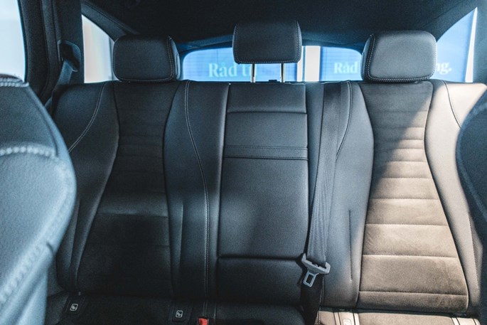 Mercedes E300 de Advantage stc. aut.
