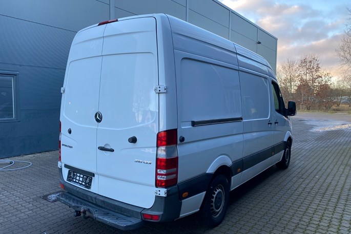 Mercedes Sprinter 316 CDi R2 Kassevogn