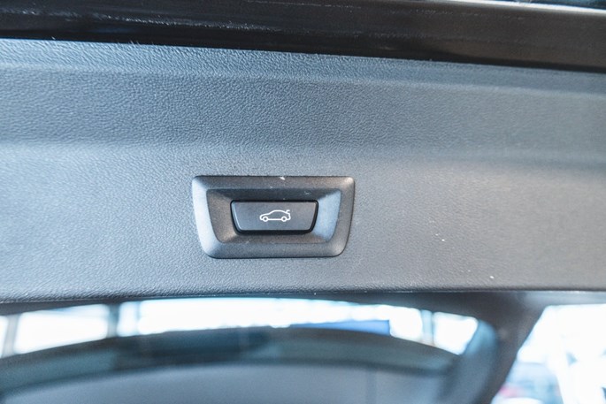 BMW iX3 Charged M-Sport