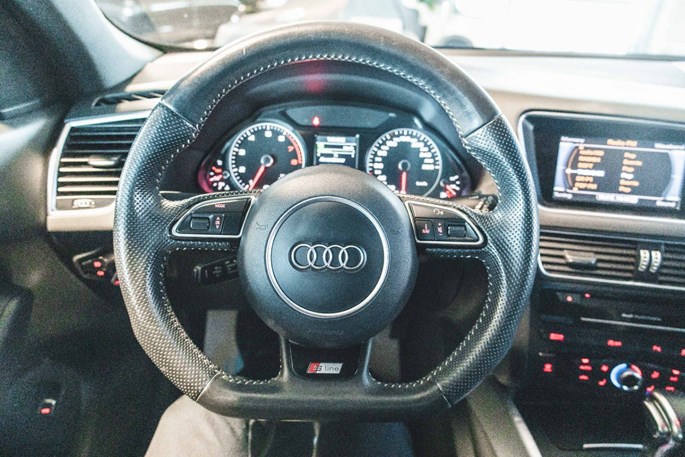 Audi Q5 TFSi 180 quattro