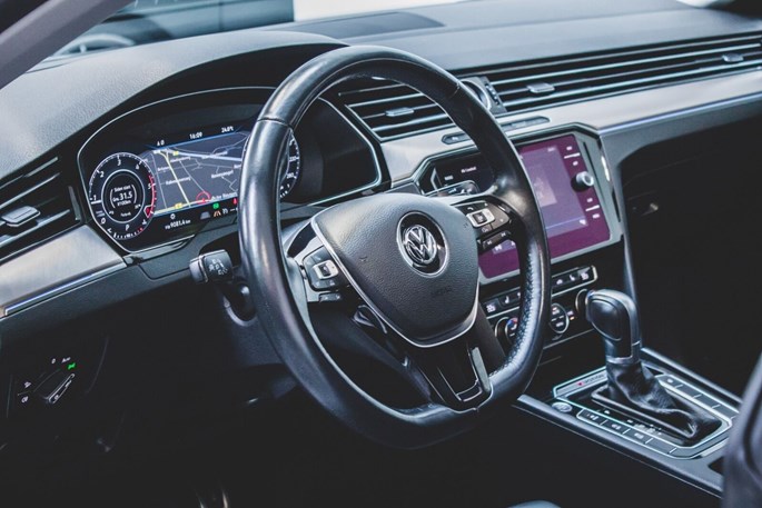 VW Arteon TDi 240 Elegance DSG 4Motion