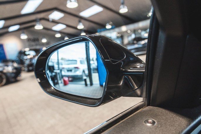 Audi A6 TDi 313 S-line Avant quattro Tiptr.