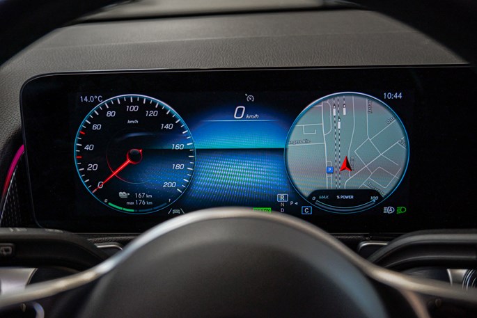 Mercedes EQB300 4-Matic Progressive