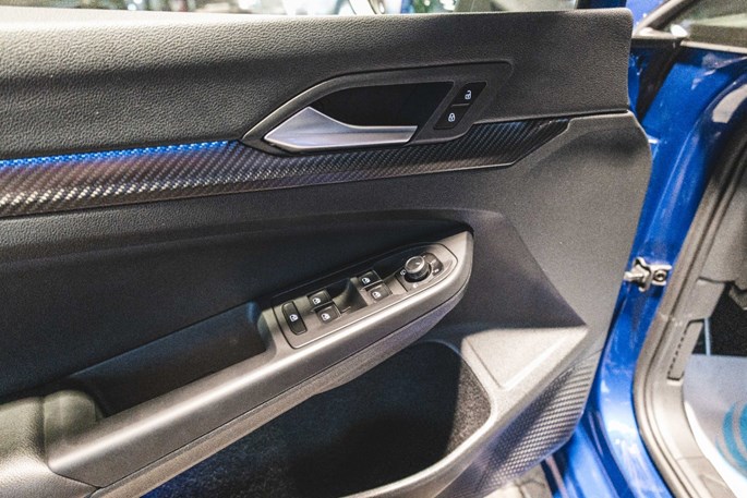 VW Golf VIII R DSG 4Motion Van